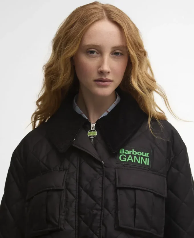 Barbour x GANNI Jacheta matlasată lungă cu basc Barbour x GANNI Jacheta matlasată lungă cu basc