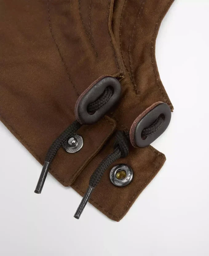 Paul Smith adoră gluga Barbour Waxed Hood