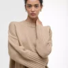 Pulover Sophia cu guler rotund Pulover Sophia cu guler rotund