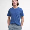 Tricou cu buzunar vopsit cu pigmenți Tricou cu buzunar vopsit cu pigmenți