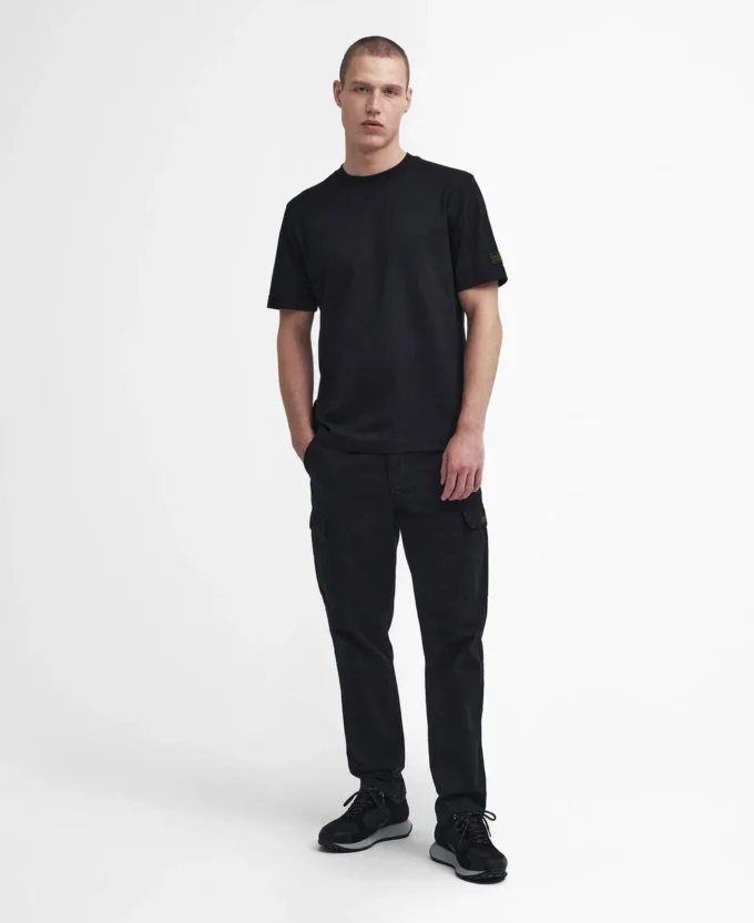Tricou Outline